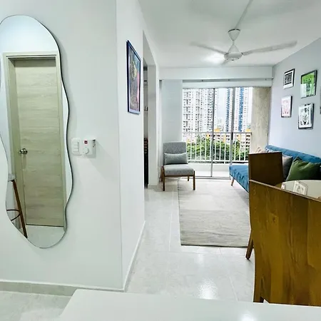 Nearby Stunning Views Ultimate Comfort Apartment