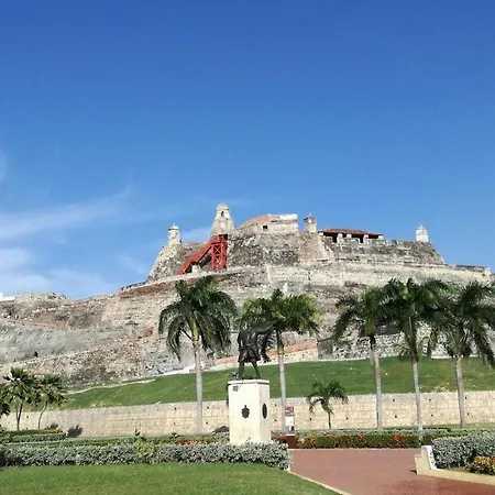 Apartamento Nearby Stunning Views Ultimate Comfort